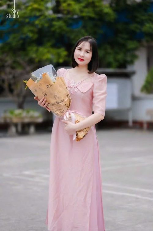 Cô giáo Lê Thị Thẩm.