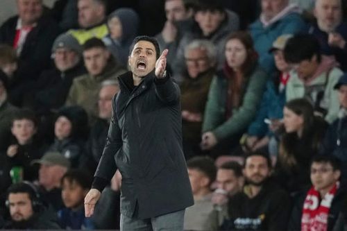 Arteta đang chịu áp lực cực lớn. Ảnh: AP