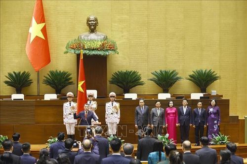 Thủ tướng Chính phủ Lê Minh Hưng tuyên thệ nhậm chức. Ảnh: Dương Giang/TTXVN