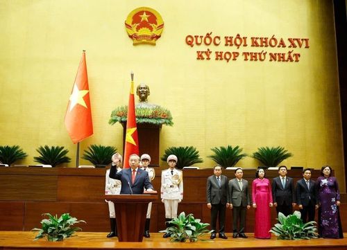 Tổng Bí thư, Chủ tịch nước Tô Lâm tuyên thệ - Ảnh TTXVN
