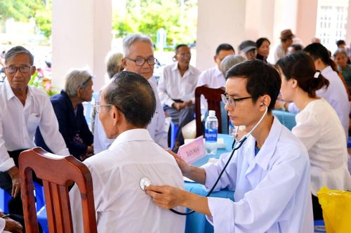 Trong gần 14.000 người dân tham gia tầm soát sức khỏe cộng đồngtại TP.HCM, các bác sĩ phát hiện hơn 63% trường hợp mắc bệnh cần theo dõi và điều trị chuyên sâu.