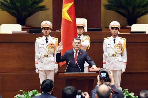 Thủ tướng Chính phủ Lê Minh Hưng tuyên thệ nhậm chức. Ảnh: VPQH