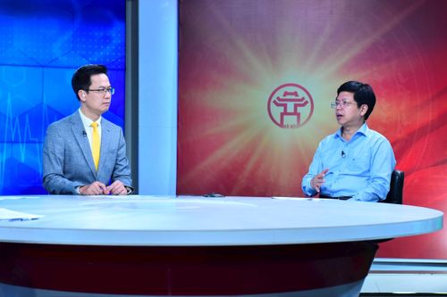TS.BS Nguyễn Trọng Khoa, Phó Cục trưởng Cục Quản lý khám, chữa bệnh (Bộ Y tế) chỉ rõ 5 "điểm nghẽn" trong chuyển đổi y tế cơ sở. Ảnh: Phan Anh