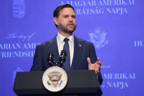  Phó Tổng thống JD Vance có thể từ Hungary tới thẳng Islamabad, Pakistan, tham dự đàm phán trực tiếp với Iran. Ảnh: Reuters