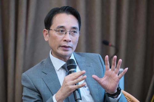  GS.TS Chử Đức Trình cho rằng người tài phải được giao những nhiệm vụ khó, thách thức để thực hiện thiên chức dẫn dắt xã hội. Ảnh: Ngọc Bích.
