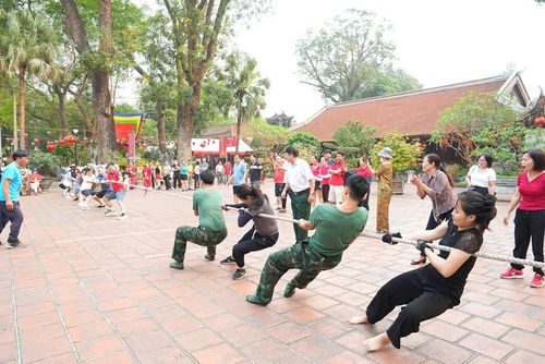 Nhiều hoạt động văn hóa, thể thao được tổ chức
