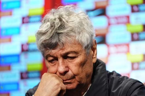 Ông Lucescu là huấn luyện viên thành công thứ ba mọi thời đại xét về số lượng danh hiệu giành được.
