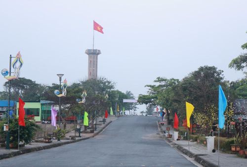 Cột cờ nằm trên đảo Cồn Cỏ.
