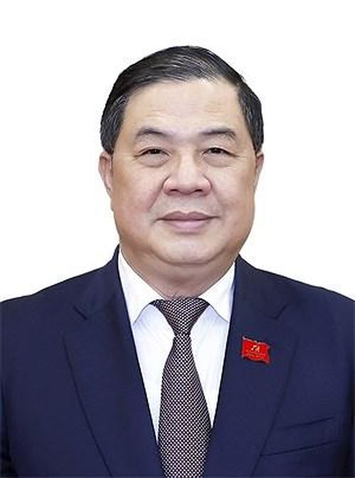 Ông Phạm Gia Túc (SN 1965; xã Nam Ninh, tỉnh Ninh Bình), Ủy viên Bộ Chính trị, Bí thư Trung ương Đảng, Phó Thủ tướng Chính phủ