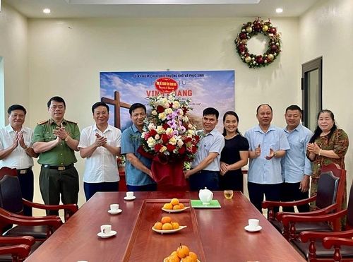 Chúc mừng Hội Thánh Tin lành Thanh Hóa.