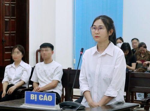 Bị cáo Nguyễn Thị Thu Trang.