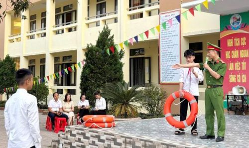 Với việc ra quân đồng bộ, quyết liệt, lực lượng Công an xã, phường tại Hà Tĩnh đang quyết tâm giảm thiểu đến mức thấp nhất tai nạn đuối nước xảy ra trên địa bàn.