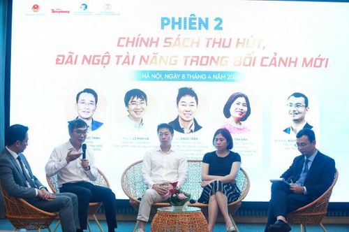 Các nhà khoa học, nhà giáo đề xuất các giải pháp thu hút nhân tài.