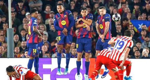 Với chiến thắng ở lượt đi tứ kết Champions League năm nay, Atletico đã chấm dứt cơn khát kéo dài 20 năm trước Barca. Ảnh: DM