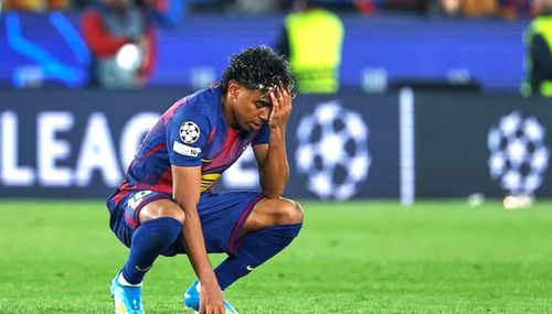 Trận này, Barca là đội kiểm soát bóng nhiều hơn và tạo ra số cơ hội dứt điểm vượt trội, nhưng việc phải chơi thiếu người trong trong hiệp 2 đã khiến đội bóng xứ Catalonia không thể tạo nên khác biệt. Ảnh: DM