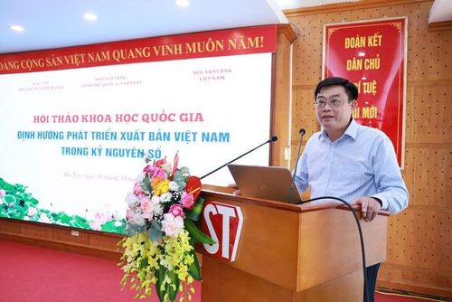 TS. Trần Chí Đạt – Giám đốc, Tổng Biên tập Nhà xuất bản Khoa học – Công nghệ – Truyền thông.