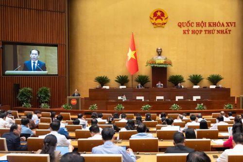 Quang cảnh phiên họp sáng 9/4 kỳ họp thứ nhất, Quốc hội khóa XVI. Ảnh: Media Quốc hội.
