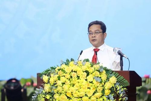 Phó Chủ tịch Ủy ban MTTQ Việt Nam TP.HCM Phạm Minh Tuấn phát biểu