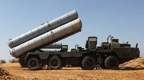 Có thể là vào đầu chiến dịch của Mỹ và Israel, tổ hợp S-300PMU2 đã bị vô hiệu hóa bằng cách phá hủy trạm radar của nó. Tuy nhiên dựa trên những hình ảnh vệ tinh có độ phân giải thấp, lại không phát hiện dấu vết của vụ nổ hay đám cháy nào tại vị trí triển khai tổ hợp này.