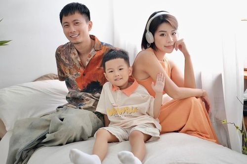 Tháng 7/2020, Rhymastic và Thanh Huyền chào đón con trai đầu lòng, đặt tên là Vũ Uy Vũ, thường được gọi ở nhà là Ma Bư. Cậu bé nhanh chóng được yêu mến nhờ vẻ ngoài đáng yêu, lanh lợi.