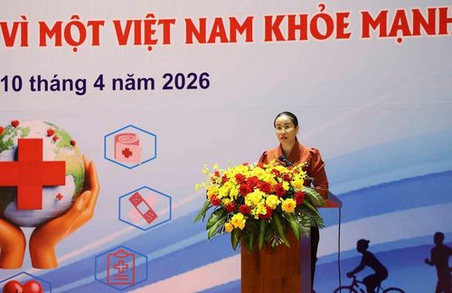 Phó Chủ tịch UBND TP. Đà Nẵng Nguyễn Thị Anh Thi phát biểu tại lễ mít tinh