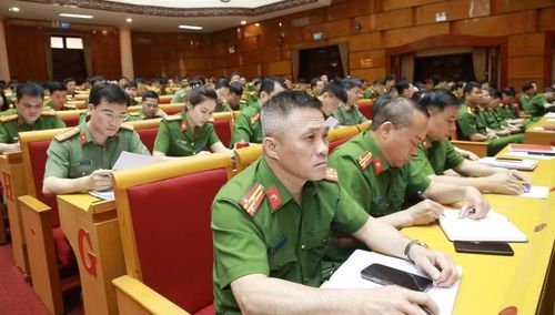 Các đại biểu Công an tỉnh Lạng Sơn tham dự hội nghị.