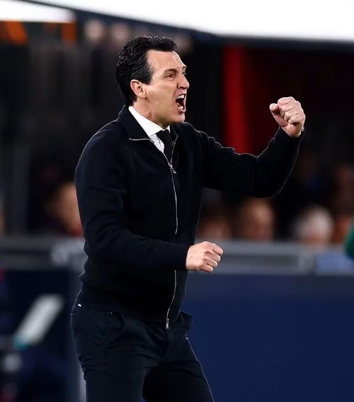 “Chiến lược gia Unai Emery đã vận dụng toàn bộ kiến thức và kinh nghiệm châu Âu của mình để dạy cho Bologna bài học về sự kiên nhẫn”, tờ SunSport bình luận về chiến thắng của Aston Villa.