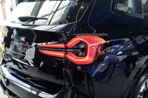 BMW iX3 thuần điện, đi được 461km cho 1 lần sạc.