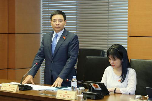 Phó Thủ tướng Chính phủ Nguyễn Văn Thắng phát biểu ý kiến tại phiên thảo luận.