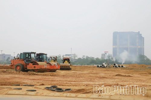 Dự án Thanh Thủy Onsen Village đang được thi công mặt bằng.