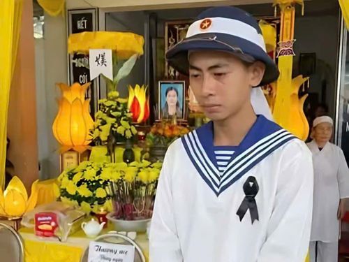 Binh nhì Nguyễn Huy Hiểu chàng trai nơi xứ biển trước giờ lên đường nhập ngũ