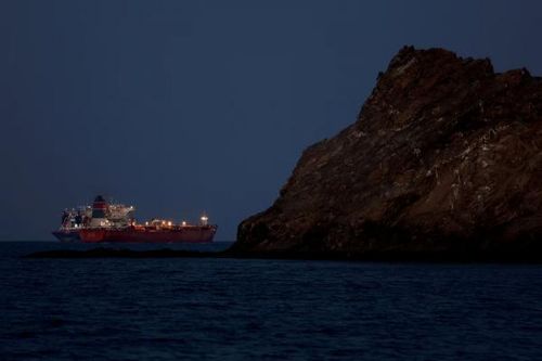 Việc mở lại eo biển Hormuz được coi là ưu tiên hàng đầu trong các cuộc đàm phán. Ảnh minh họa Reuters. 