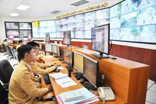 Trung tâm điều khiển giao thông Hà Nội. Ảnh Phạm Hùng