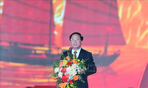 Đồng chí Trịnh Văn Quyết, Ủy viên Bộ Chính trị, Bí thư Trung ương Đảng, Trưởng Ban Tuyên giáo và Dân vận Trung ương phát biểu chỉ đạo tại Lễ khai mạc. Ảnh: Thanh Vân/TTXVN