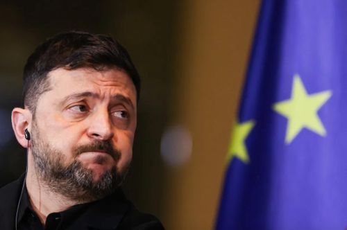 Tổng thống Ukraine Volodymyr Zelenskiy phát biểu trong một cuộc họp báo. Ảnh: Bloomberg