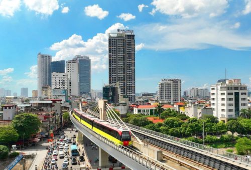 Hiện nay, thành phố Hà Nội diễn ra đô thị hóa nhanh, cần bảo tồn và phát huy giá trị "làng trong phố". Ảnh: Phạm Hùng