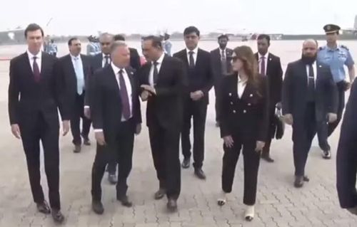 Phó tổng thống Mỹ JD Vance cho biết Washington đã đưa ra những điều khoản mà ông mô tả là “khá linh hoạt”, nhưng Tehran từ chối.