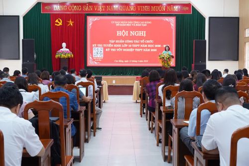 Hội nghị tập huấn.