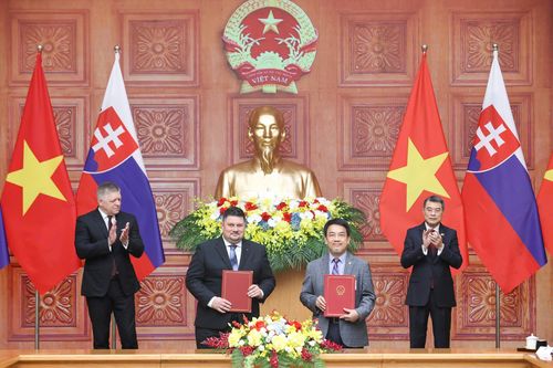 Hai Thủ tướng chứng kiến trao Biên bản ghi nhớ Viện Năng lượng nguyên tử Việt Nam và Viện Nghiên cứu Nhà máy điện hạt nhân Slovakia