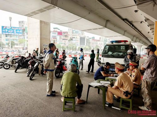 Quá trình làm việc với lực lượng chức năng, các trường hợp vi phạm đều đưa ra lý do để biện minh cho bản thân như: "đi theo các phương tiện phía trước, không biết là đang đi sai; đi ngược chiều một đoạn ngắn là không nghiêm trọng; thậm chí có trường hợp cho rằng bản thân có ý thức khi chờ lúc đường vắng mới di chuyển ngược chiều để để tránh xung đột giao thông..."