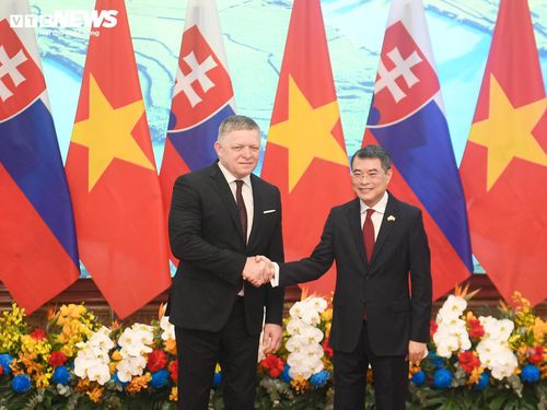 Sau 76 năm thiết lập, quan hệ giữa Việt Nam và Slovakia phát triển tốt đẹp, hai bên đều coi trọng mối quan hệ hữu nghị truyền thống đã được xây dựng từ trước đây. Hai bên duy trì thường xuyên các chuyến thăm, gặp gỡ trao đổi, tiếp xúc cấp cao và các cấp.