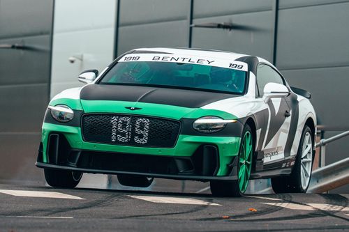 Vào cuối tháng 11/2025, Bentley Supersports đã chính thức "hồi sinh" với số lượng giới hạn 500 chiếc. Mặc dù dựa trên nền tảng Continental GT thế hệ mới, xe không trang bị hệ thống hybrid nhưng vẫn có công suất 666 mã lực.