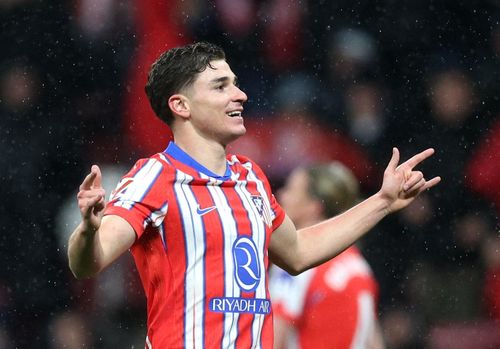  Julian Alvarez tiếp tục là hy vọng của Atletico trước Barcelona. 