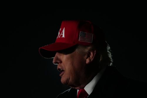  Vấn đề sức khỏe tinh thần của ông Trump đang trở thành đề tài khiến nhiều nghị sĩ Dân chủ nhắm đến. Ảnh: New York Times. 