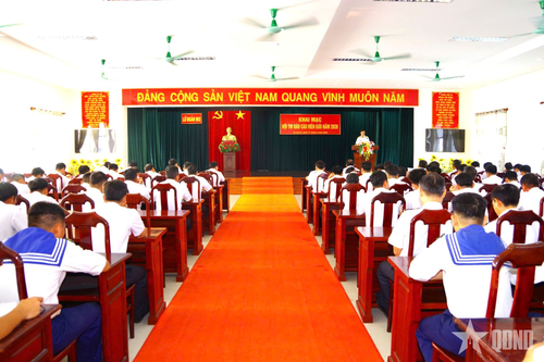 Quang cảnh buổi khai mạc.