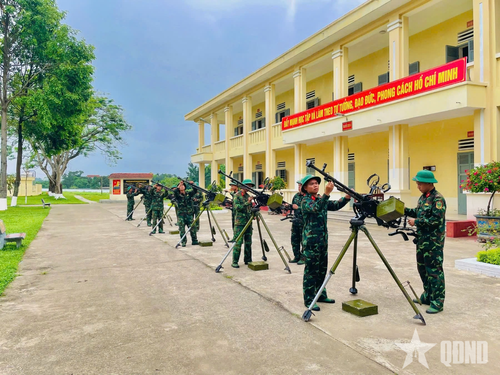 Duy trì, thực hiện nghiêm nền nếp bảo quản vũ khí trang bị của Trung đội 1, Đại đội 4, Tiểu đoàn 16, Sư đoàn 308.