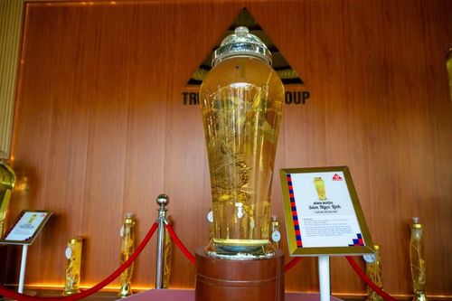 Du khách cũng sẽ được tham quan khu vực “Tự hào thương hiệu” với hàng loạt sản phẩm được trưng bày quý giá. (Ảnh: Minh Sơn/Vietnam+)