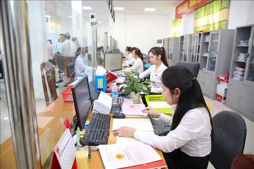 Nâng cao năng lực sử dụng thiết bị số cho cán bộ, công chức, viên chức, góp phần cải thiện chất lượng phục vụ người dân.