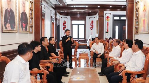Linh mục Bùi Chí Cường, Chưởng ấn, Thư ký Tòa Giám mục Cần Thơ, phát biểu.