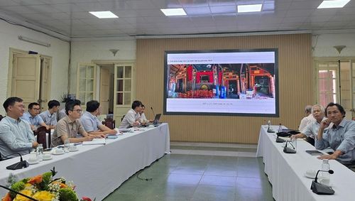 Buổi trao đổi có sự tham gia của các nhà nghiên cứu văn hóa - lịch sử
